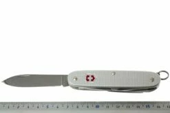 Victorinox Farmer 11 Victorinox Farmer -Messer Verkäufe 2024 VT 8241 26 05 victorinox farmer vt 8241 26 d5